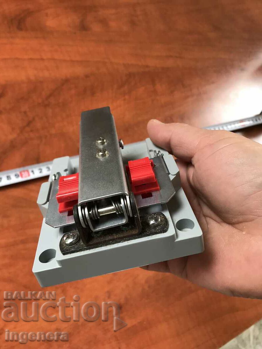 FILM TAPE CUTTING AND DRY GLUING MACHINE DEVICE - 5 FILM TAPE CUTTING AND DRY GLUING MACHINE DEVICE - 5