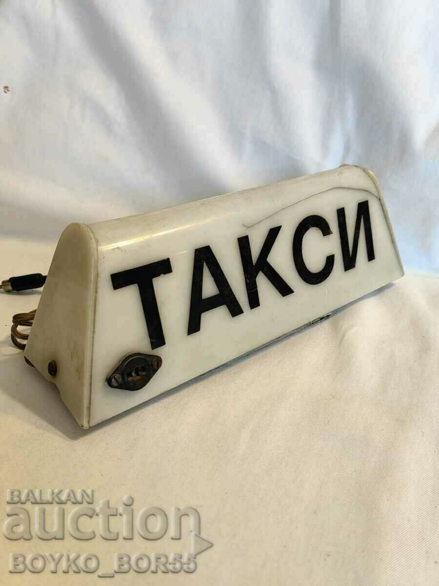 Παλιά πινακίδα ΤΑΞΙ από Σώτσα 70s με τιμή 25.00 BGN | € 12.78 Παλιά πινακίδα ΤΑΞΙ από Σώτσα 70s με τιμή 25.00 BGN | € 12.78