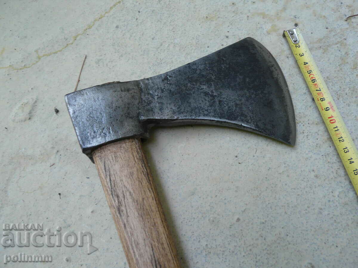 Auction Old ax TALABOT - 404 Auction Old ax TALABOT - 404