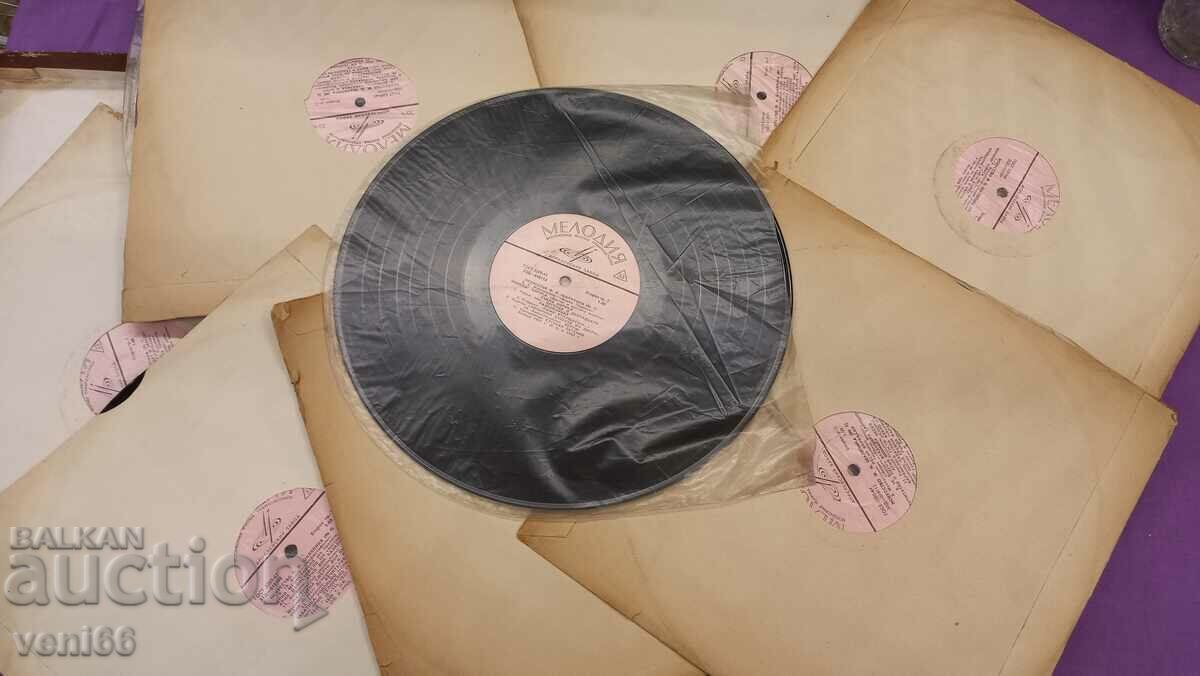 Gramophone record - Chaliapin's art with price 9.00 BGN | € 4.60 Gramophone record - Chaliapin's art with price 9.00 BGN | € 4.60