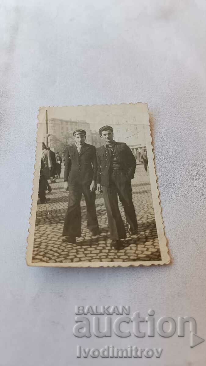Φωτογραφία Σοφία Δύο νεαροί άντρες 1943