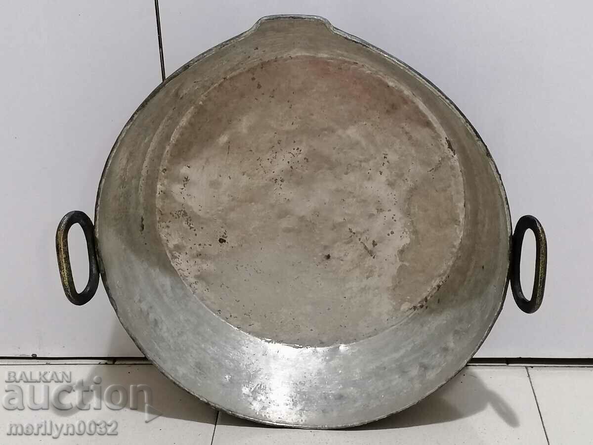 Old copper tray, sahane, baker, tray, tray with price 112.00 BGN | € 57.26 Old copper tray, sahane, baker, tray, tray with price 112.00 BGN | € 57.26