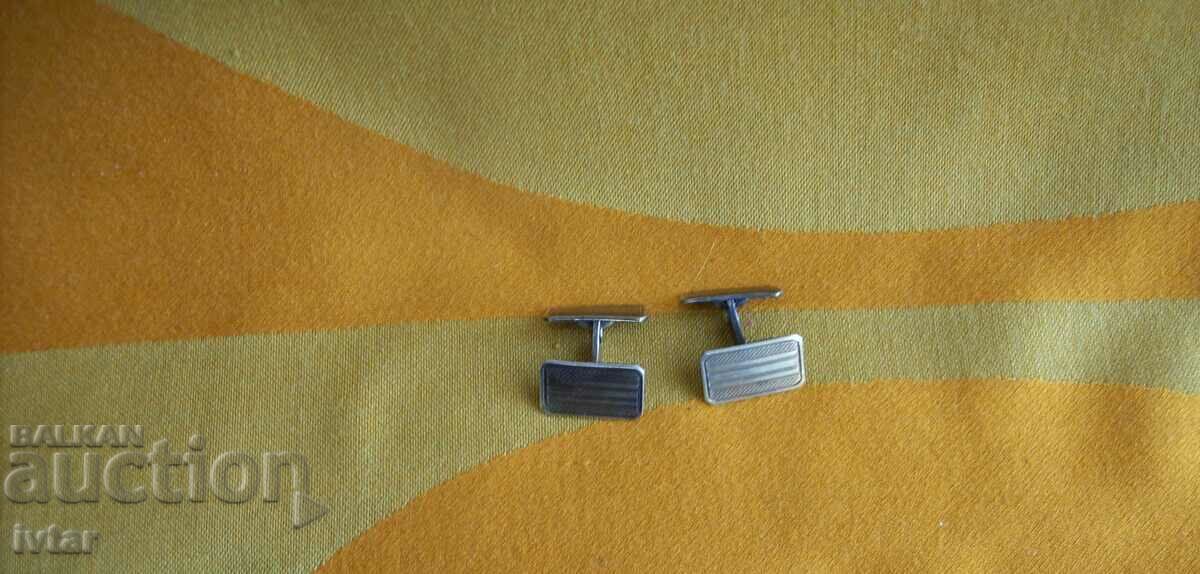 Silver cufflinks - 2 with price 28.00 BGN | € 14.32 Silver cufflinks - 2 with price 28.00 BGN | € 14.32
