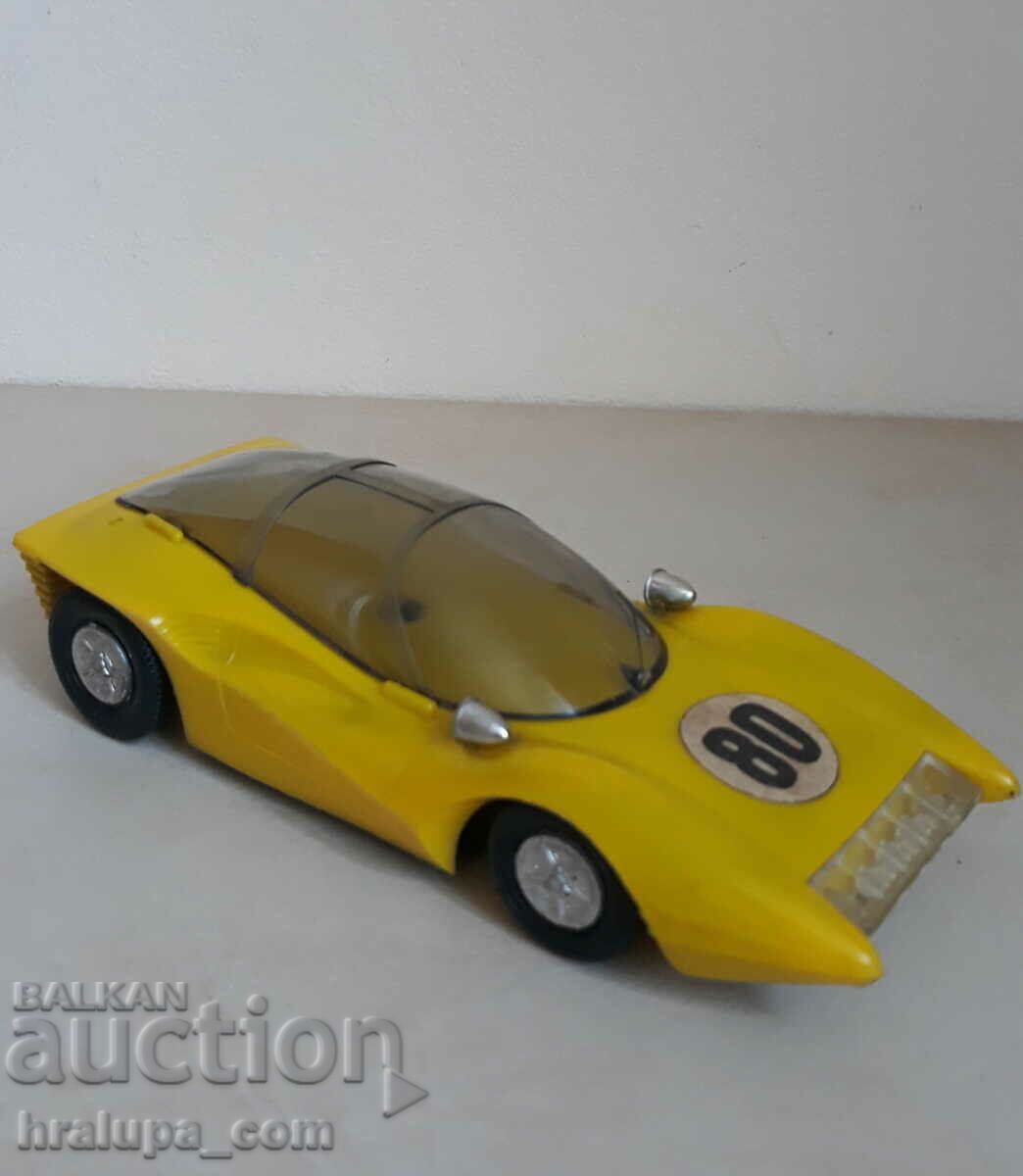 Auction Car trolley model Ferrari P 5 GDR Auction Car trolley model Ferrari P 5 GDR