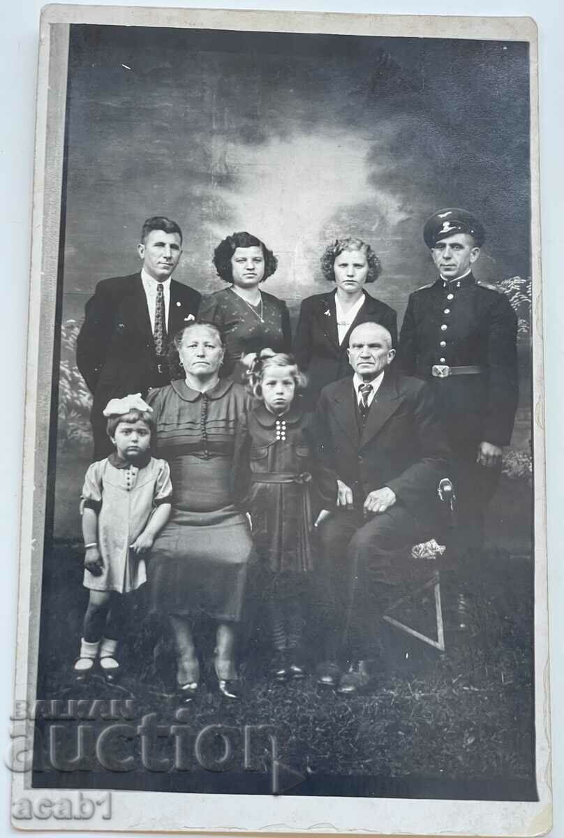 Семейство гр.Дреново 1943 год.