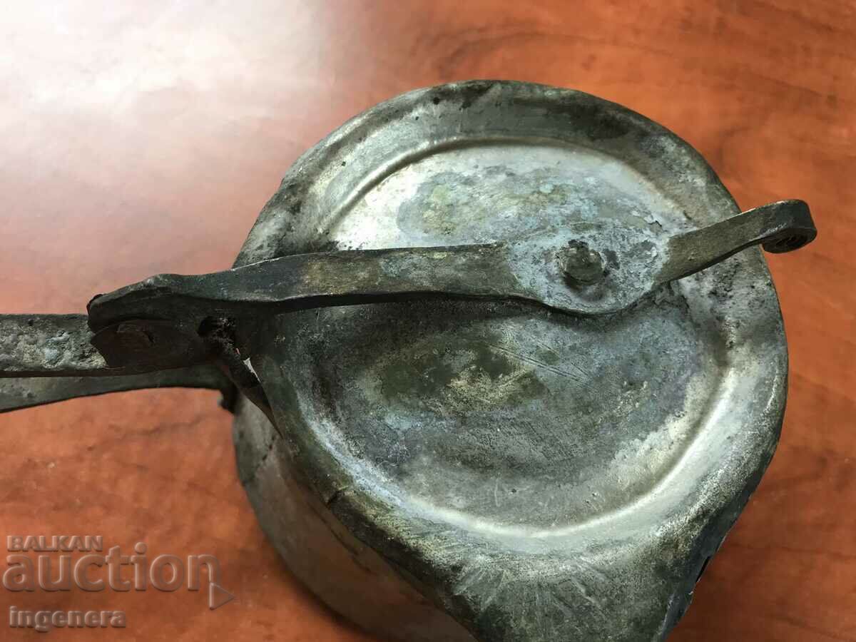 Delivery of COPPER POT KETTLE KETTLE RACK POT WITH LID BAND WITH HANDLE Delivery of COPPER POT KETTLE KETTLE RACK POT WITH LID BAND WITH HANDLE