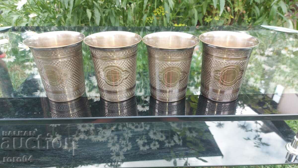 ΓΥΑΛΙΑ - ΑΣΗΜΕΝΙΑ - ΠΑΝΕΜΟΡΦΑ με τιμή 195.00 BGN | € 99.70 ΓΥΑΛΙΑ - ΑΣΗΜΕΝΙΑ - ΠΑΝΕΜΟΡΦΑ με τιμή 195.00 BGN | € 99.70