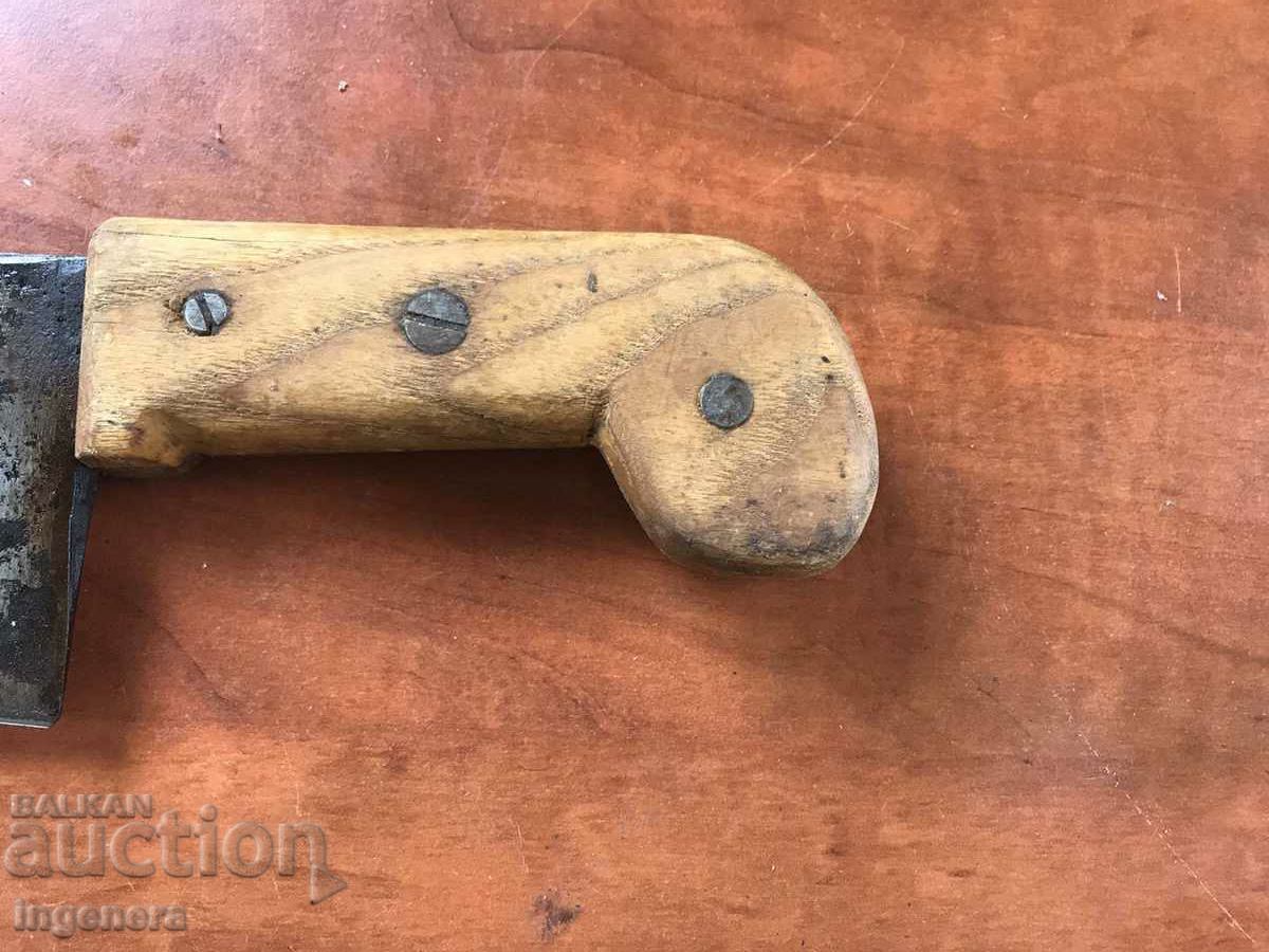 Delivery of SATURN BLADE FORGED TOOL ANTIQUE HEROIC Delivery of SATURN BLADE FORGED TOOL ANTIQUE HEROIC