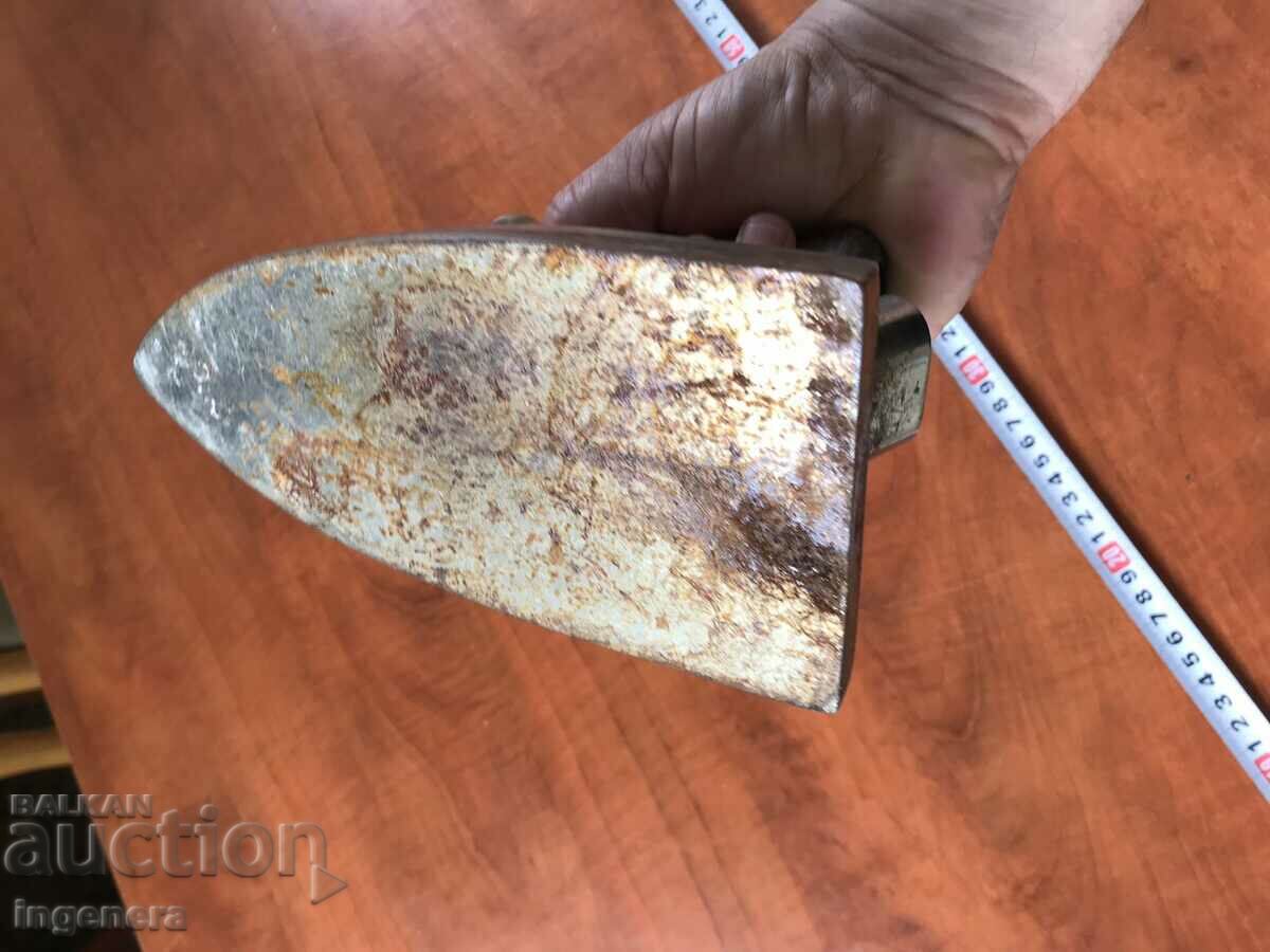 ΠΑΛΙΟ ΗΛΕΚΤΡΙΚΟ ΣΙΔΕΡΟ ΣΥΛΛΕΚΤΩΝ - 6 ΠΑΛΙΟ ΗΛΕΚΤΡΙΚΟ ΣΙΔΕΡΟ ΣΥΛΛΕΚΤΩΝ - 6