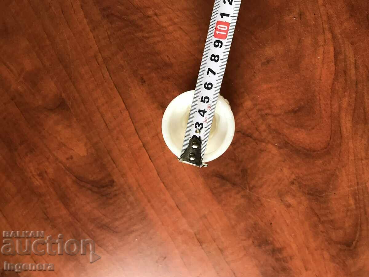 Auction VASE VASE MILK WHITE GLASS RELIEF Auction VASE VASE MILK WHITE GLASS RELIEF