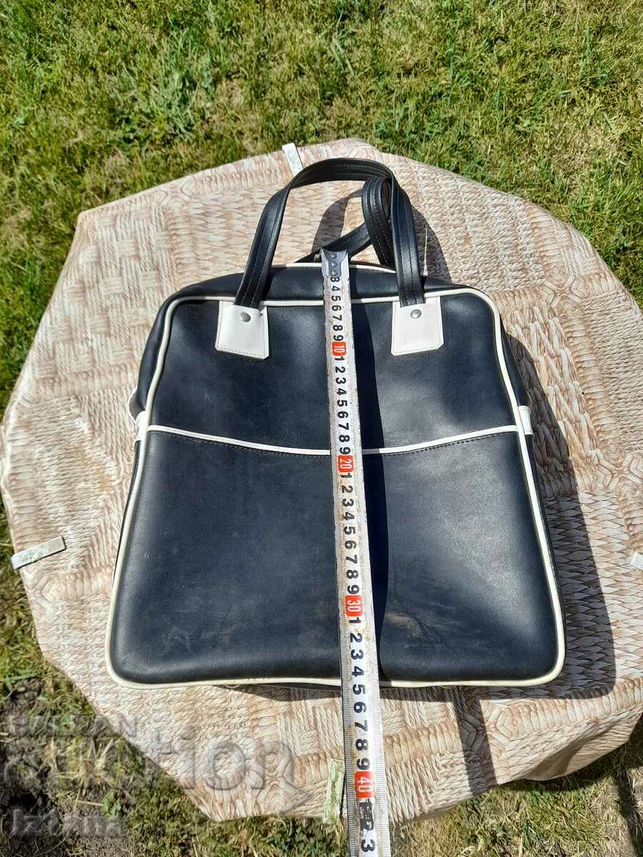 Old Travel Bag with price 30.00 BGN | € 15.34