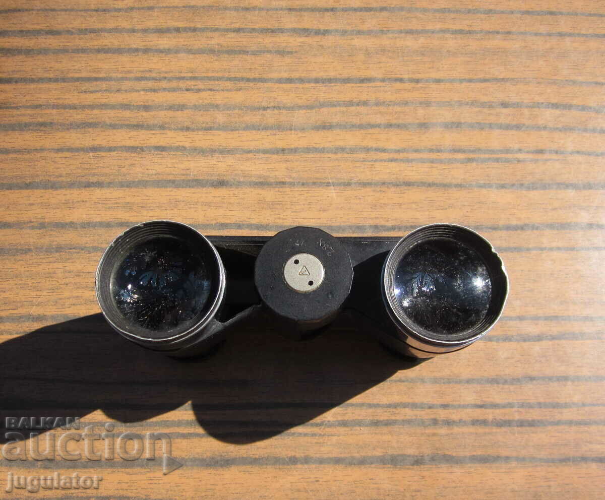 Delivery of THESPIS III old small theater or opera binoculars Delivery of THESPIS III old small theater or opera binoculars