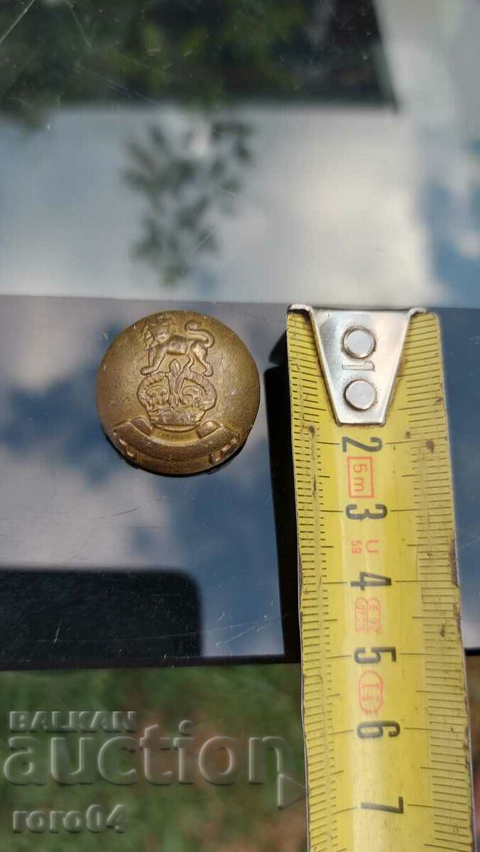 OFFICER'S BUTTON - LION - CROWN - 7 OFFICER'S BUTTON - LION - CROWN - 7