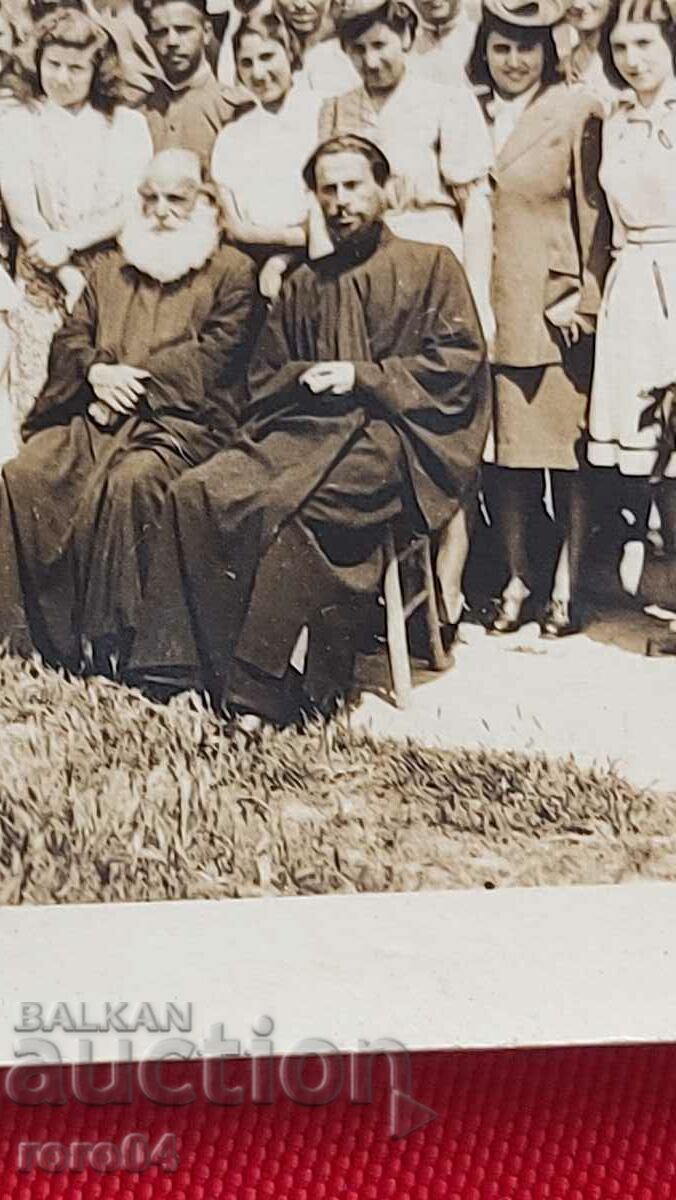 Auction PRIESTS - MILITARY - PEOPLE - CHURCH Auction PRIESTS - MILITARY - PEOPLE - CHURCH