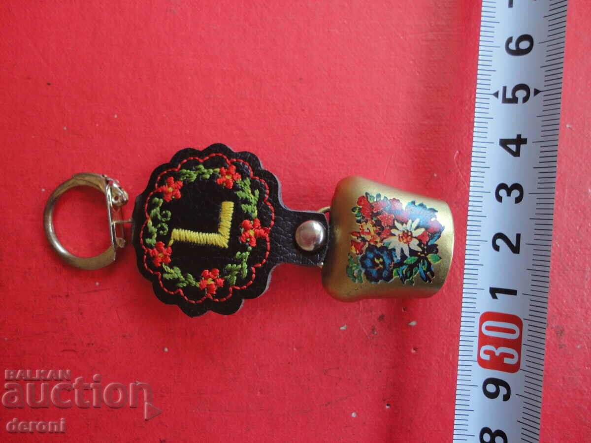 Чан хлопка звънец с цена 15.00 лв. | € 7.67 Чан хлопка звънец с цена 15.00 лв. | € 7.67