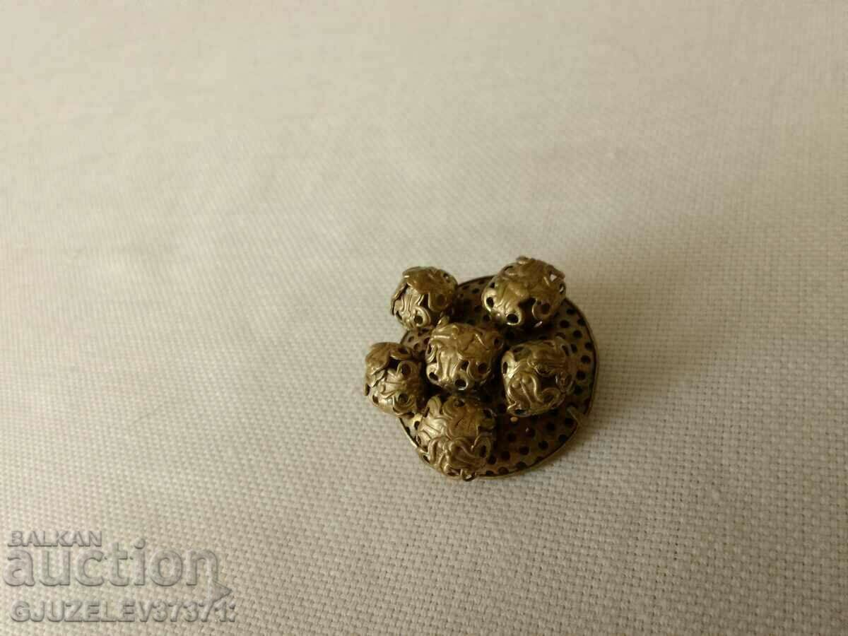 Стара дамска брошка - 5 Стара дамска брошка - 5