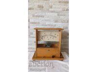 Old wooden table voltmeter - 1960 - UCHTEHPROM