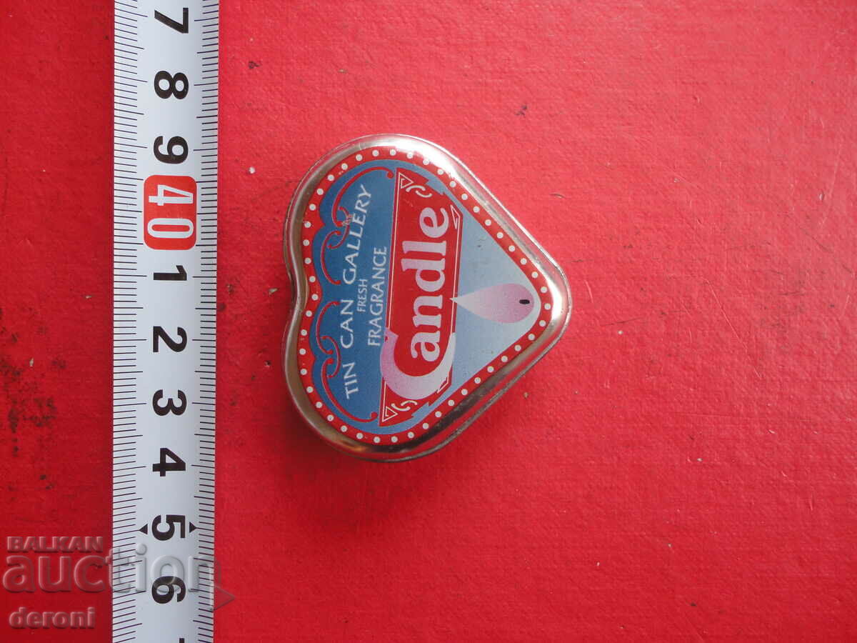 A great scented candle with price 10.00 BGN | € 5.11 A great scented candle with price 10.00 BGN | € 5.11