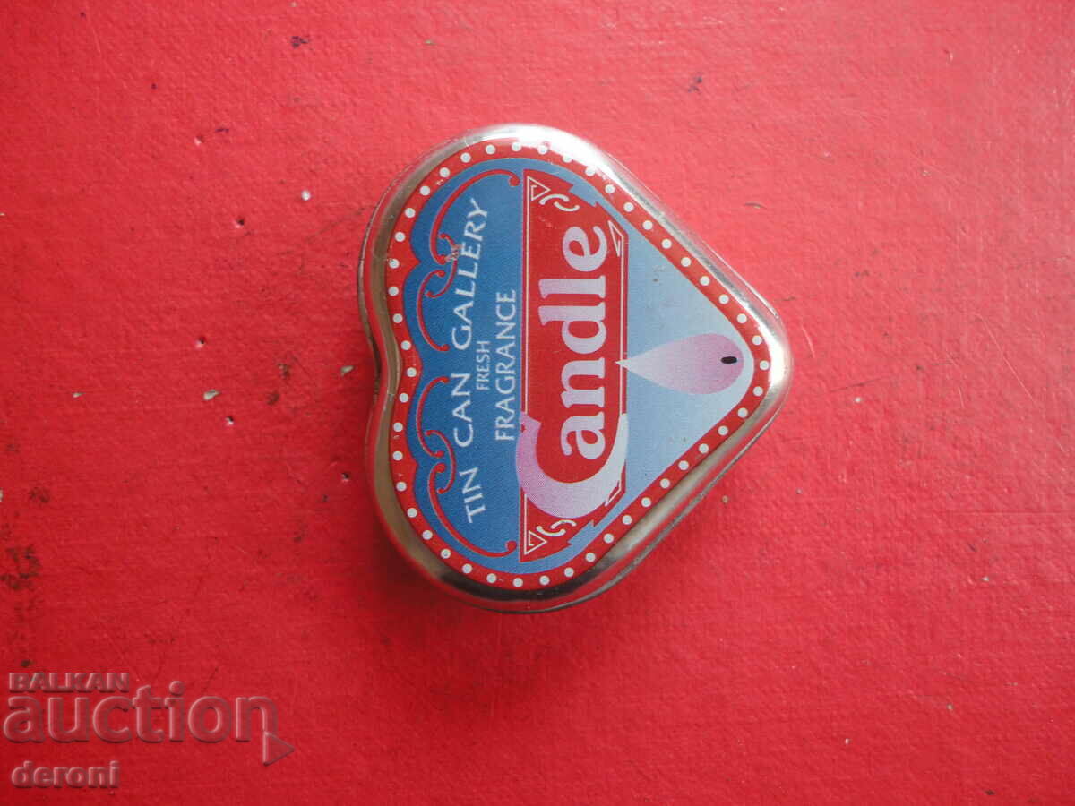 Auction A great scented candle Auction A great scented candle