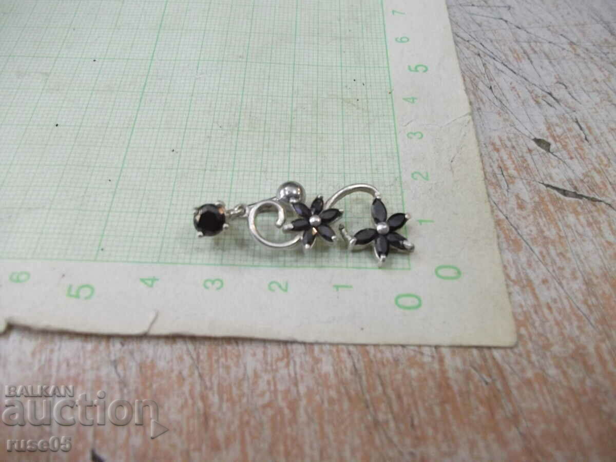 Auction Silver piercing - 3.58 g. Auction Silver piercing - 3.58 g.