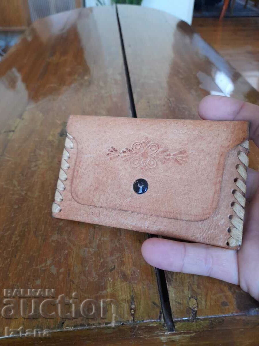Old wallet purse with price 15.00 BGN | € 7.67 Old wallet purse with price 15.00 BGN | € 7.67