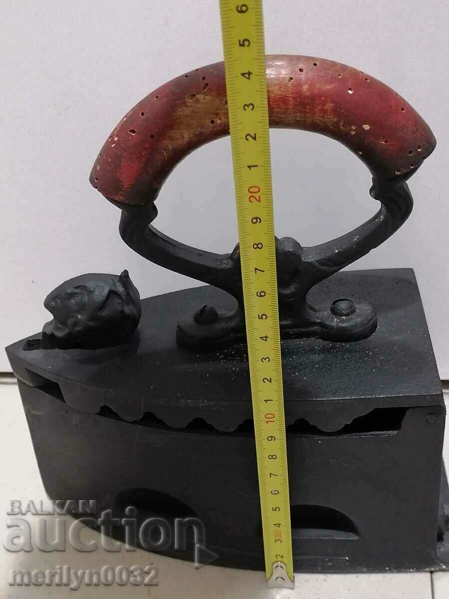 Παλιά σιδήρου στην πυρκαγιά - 5 Παλιά σιδήρου στην πυρκαγιά - 5