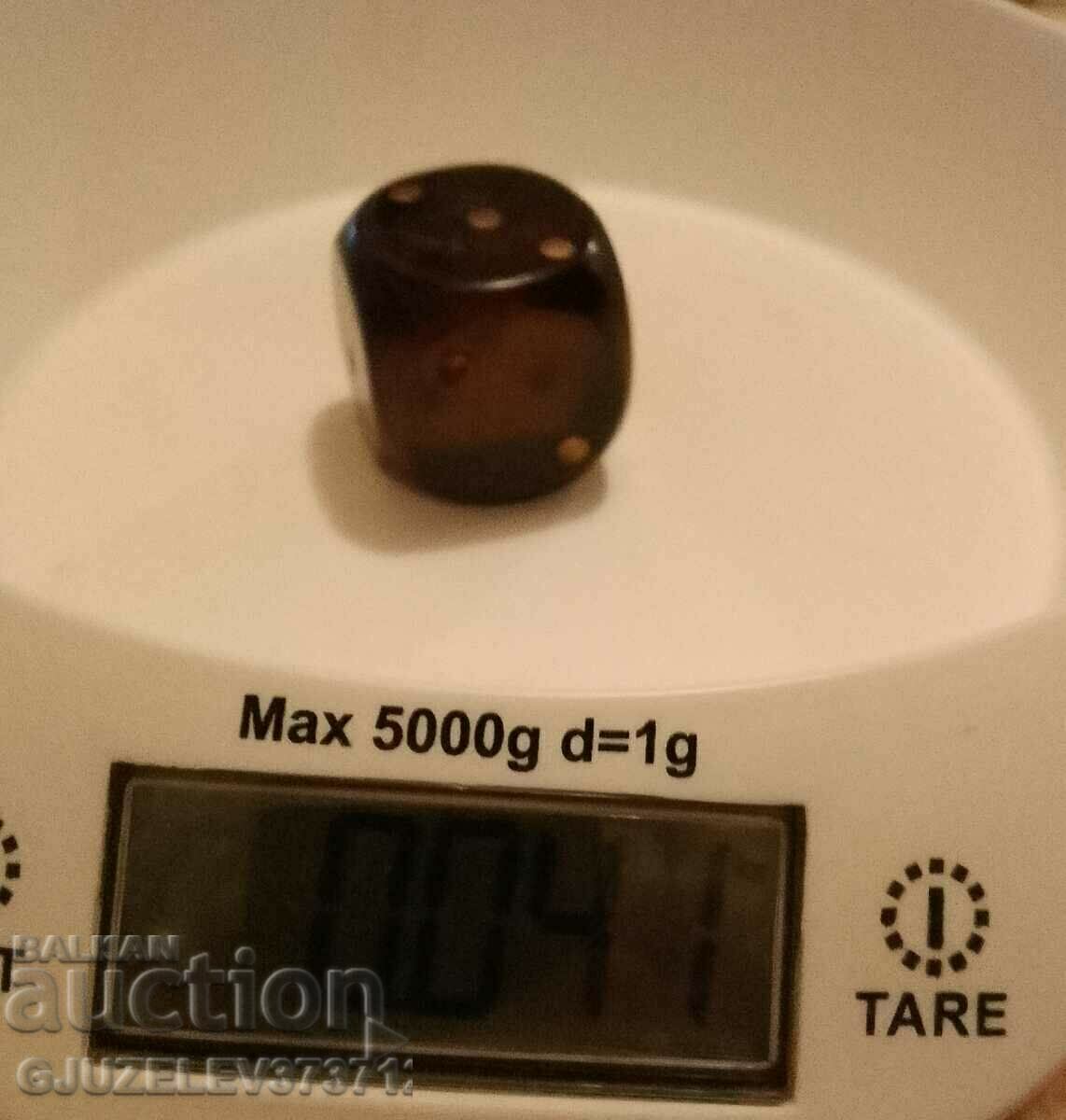 Delivery of Old collectible game dice Delivery of Old collectible game dice