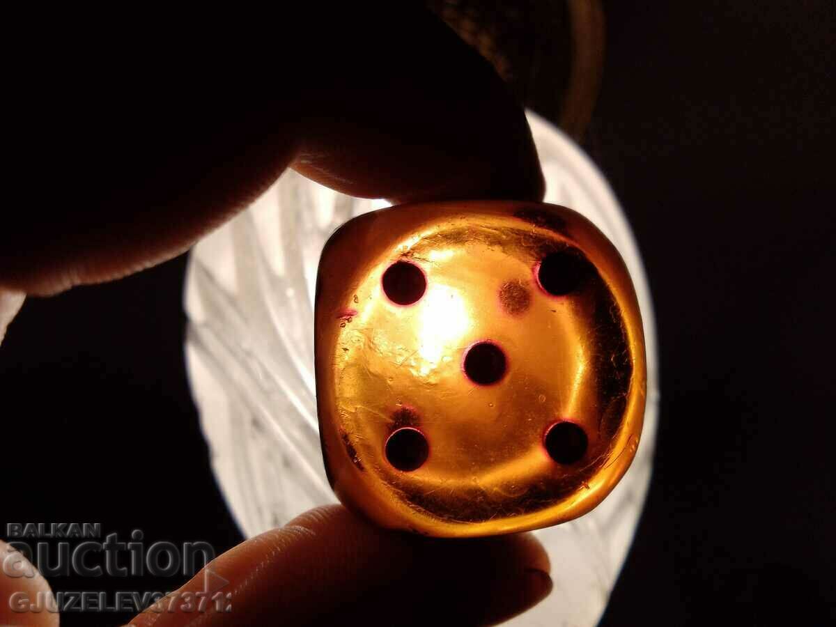 Old collectible game dice - 5 Old collectible game dice - 5