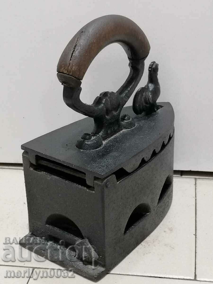 Παλιά σιδήρου στην πυρκαγιά - 5 Παλιά σιδήρου στην πυρκαγιά - 5