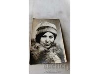 Photo Woman with winter coat and winter hat