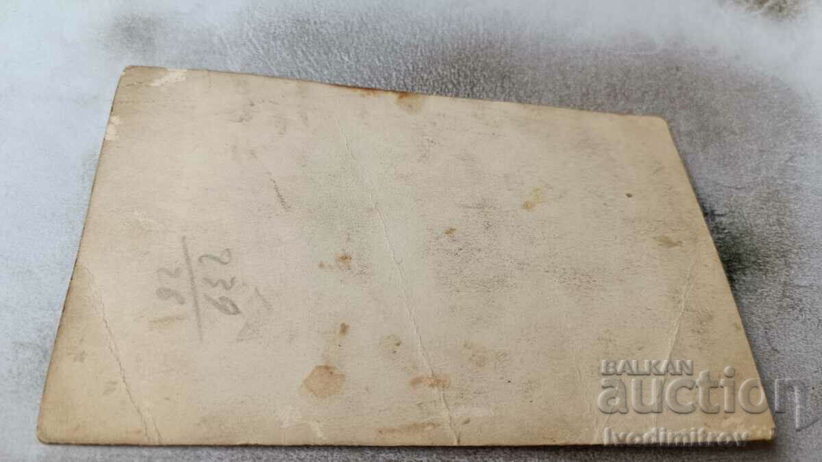 Photo Two pub keeper with price 5.65 BGN | € 2.89 Photo Two pub keeper with price 5.65 BGN | € 2.89