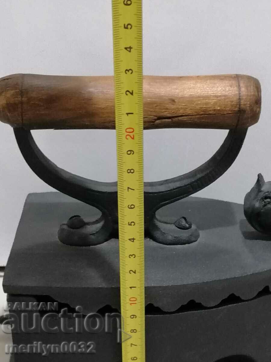 Παλιά σιδήρου στην πυρκαγιά - 5 Παλιά σιδήρου στην πυρκαγιά - 5