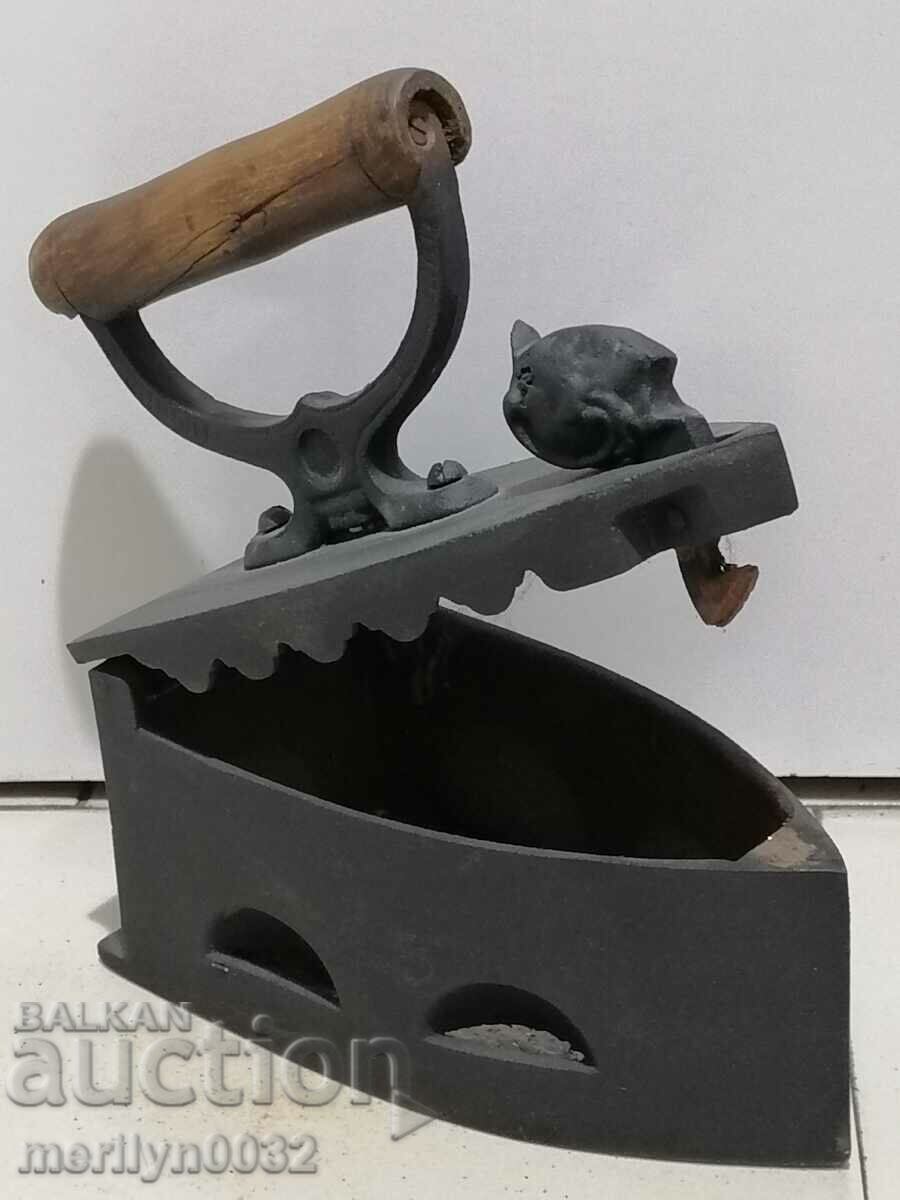 Παλιά σιδήρου στην πυρκαγιά - 6 Παλιά σιδήρου στην πυρκαγιά - 6