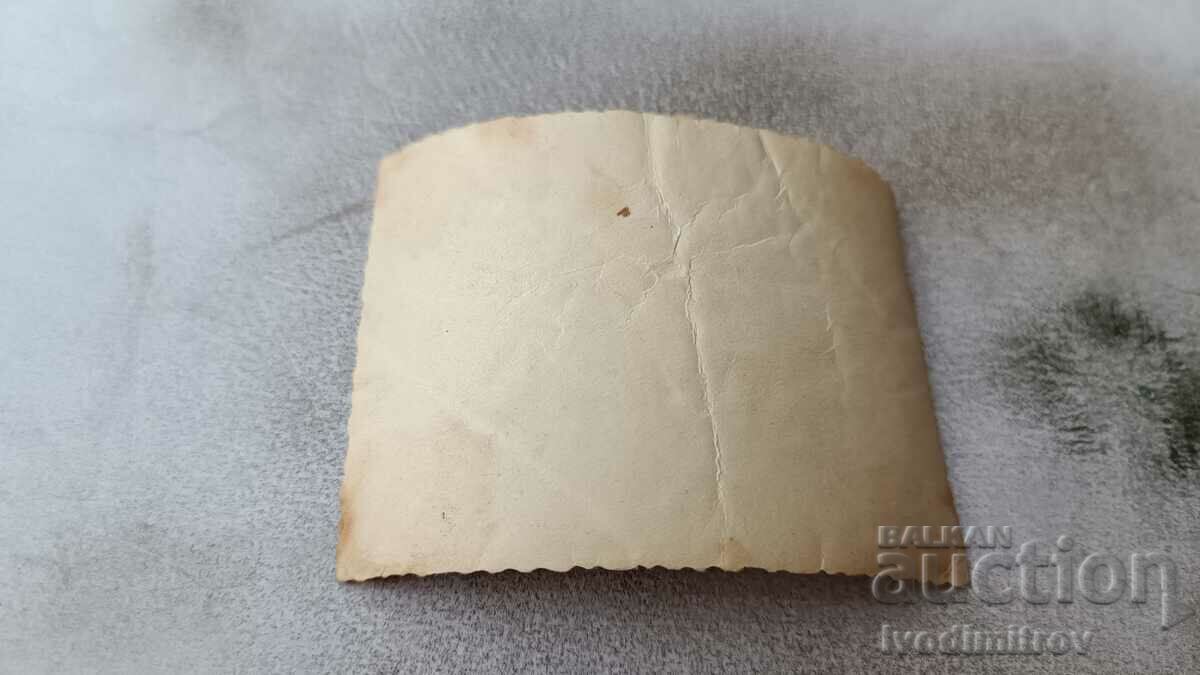 Photo Young girl in an empty swimming pool with price 1.65 BGN | € 0.84