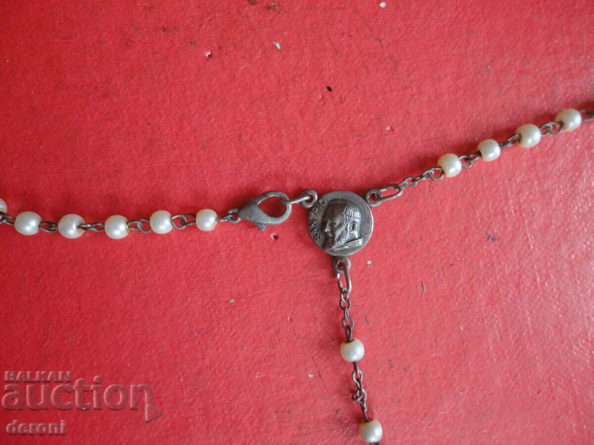 Старинно колие броеница с перли с цена 15.00 лв. | € 7.67 Старинно колие броеница с перли с цена 15.00 лв. | € 7.67