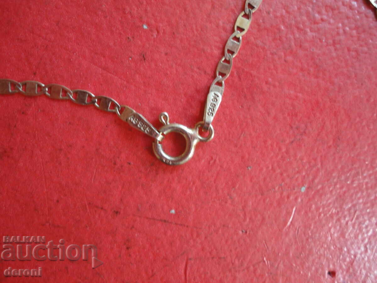 Lant placat cu argint 925 cu preț 20.00 BGN | € 10.23 Lant placat cu argint 925 cu preț 20.00 BGN | € 10.23