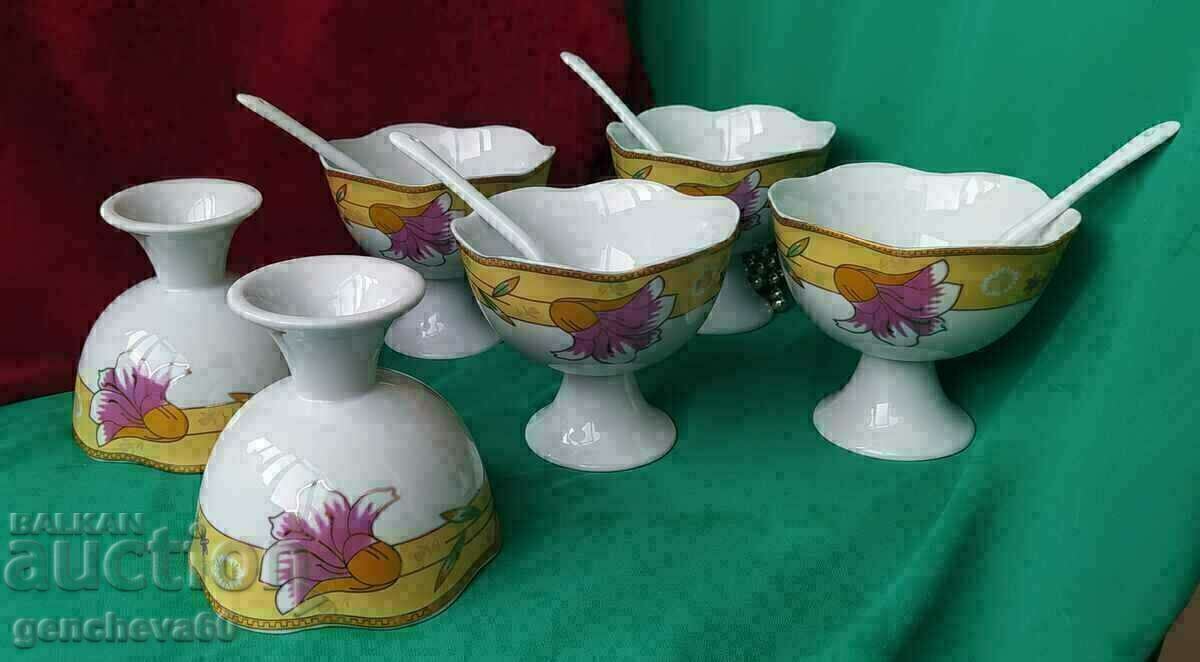 Set of porcelain ice cream cups with spoons - 7