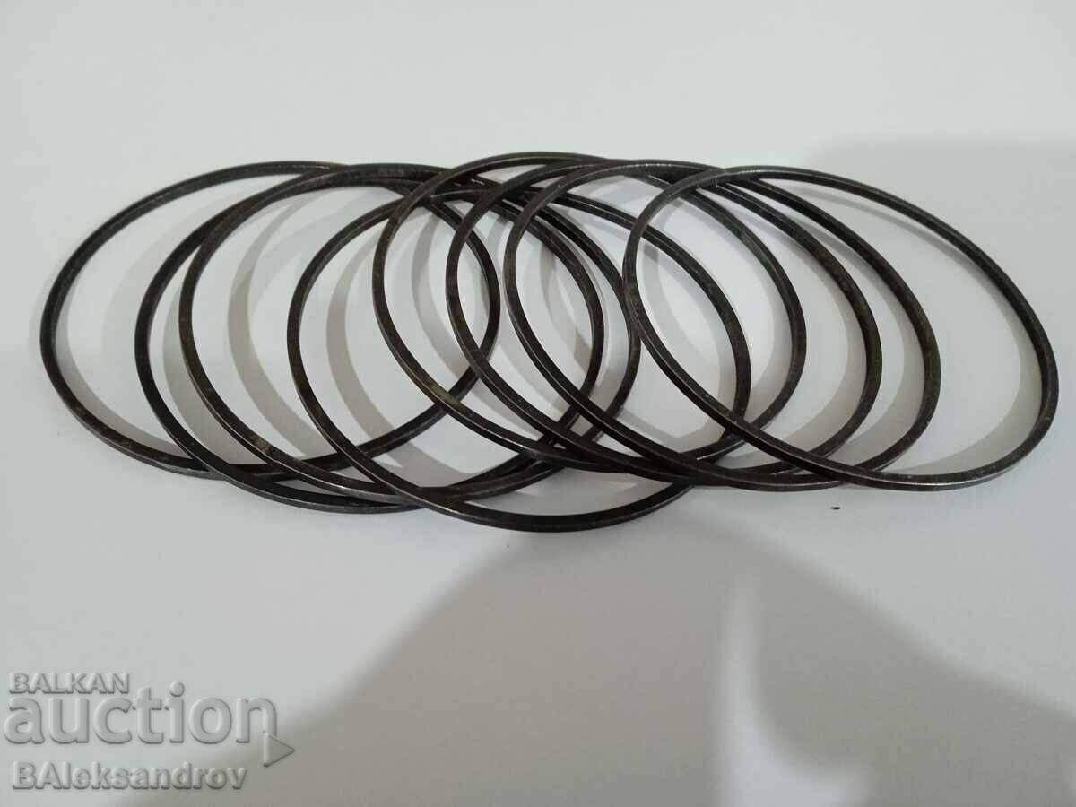 Auction Old silver bracelets 8 pcs. Auction Old silver bracelets 8 pcs.