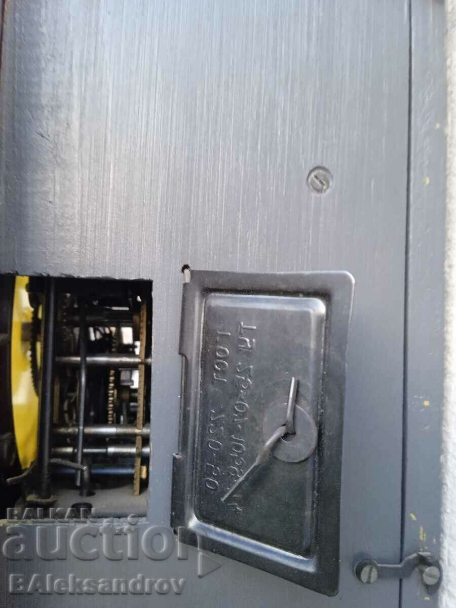 Delivery of Cuckoo Lighthouse Delivery of Cuckoo Lighthouse