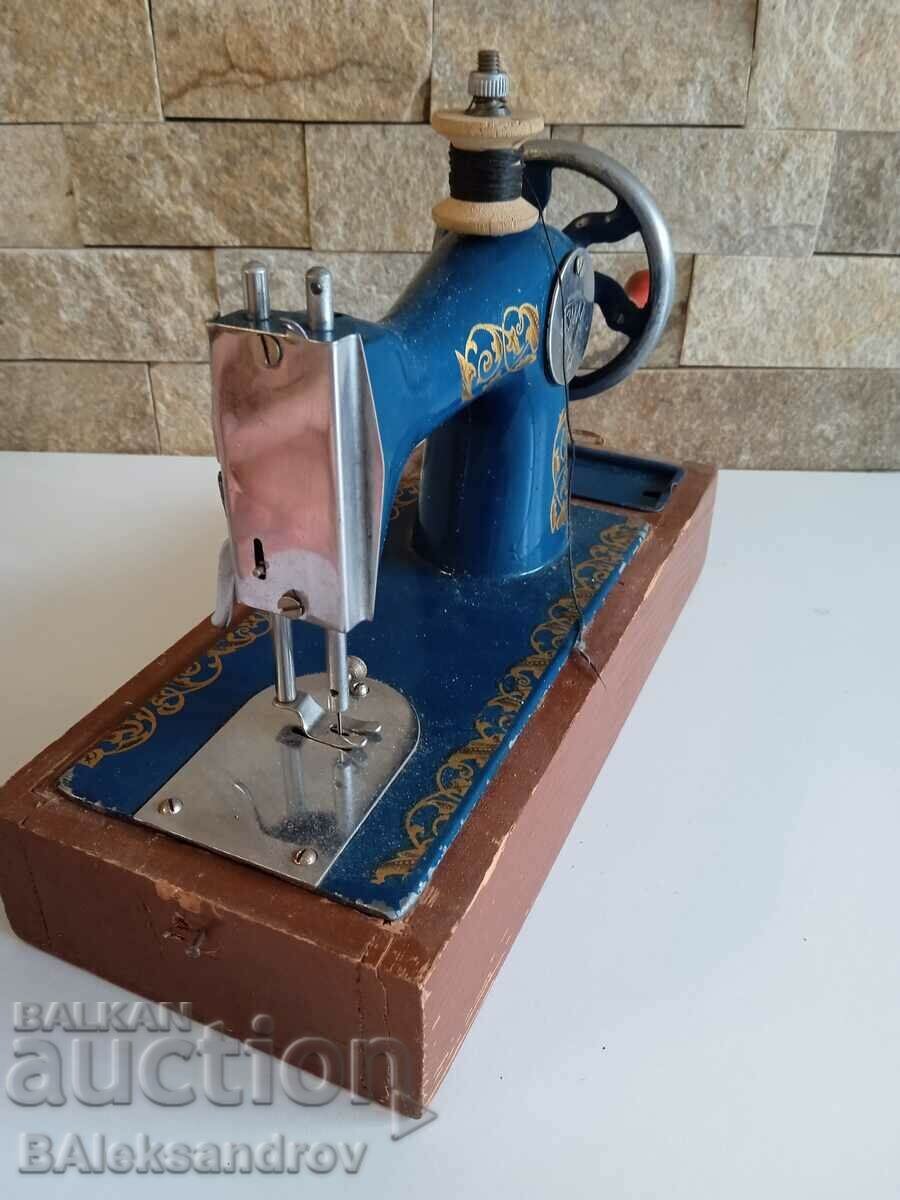 Old Soviet children's toy sewing machine - 6 Old Soviet children's toy sewing machine - 6