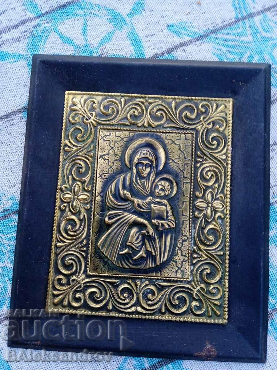 An old interesting icon with price 7.00 BGN | € 3.58 An old interesting icon with price 7.00 BGN | € 3.58