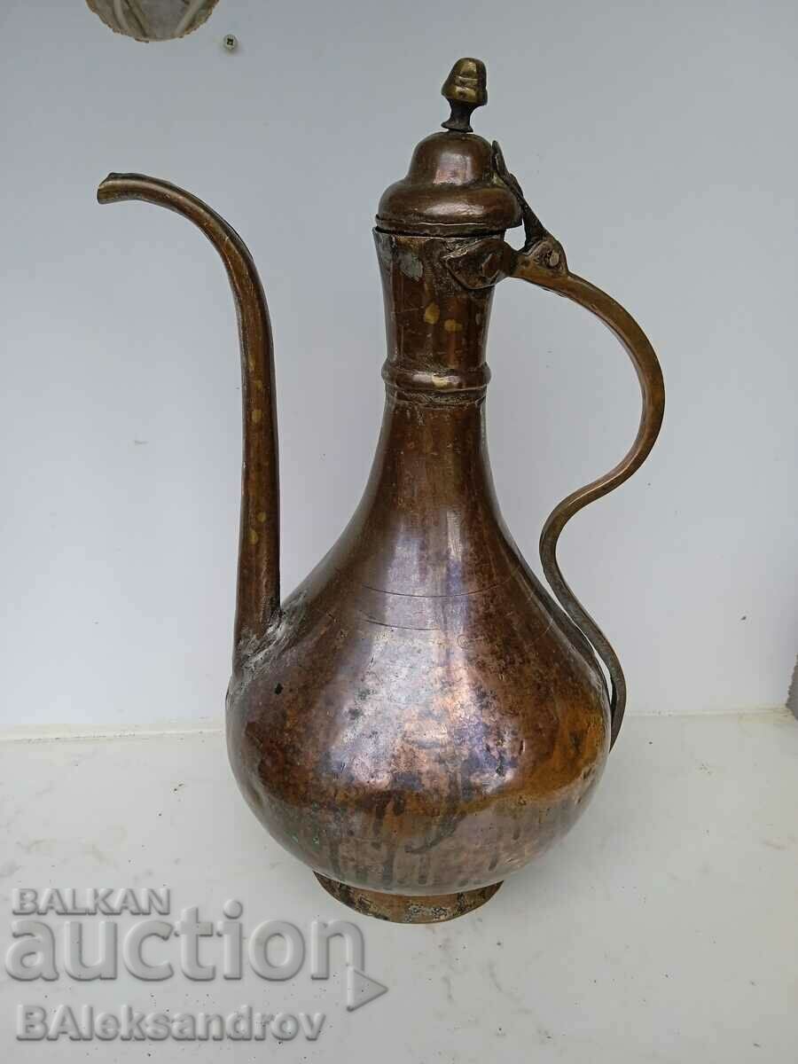 Large heavy copper ottoman kettle with price 148.00 BGN | € 75.67 Large heavy copper ottoman kettle with price 148.00 BGN | € 75.67