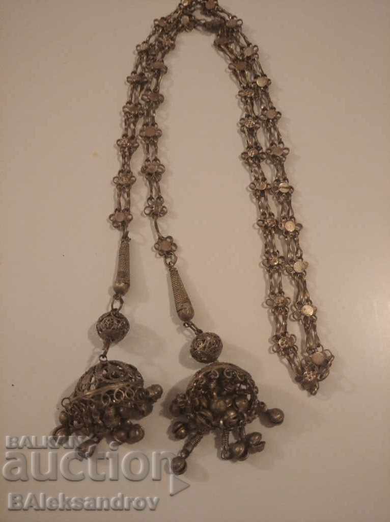 Old renaissance jewelery with price 315.00 BGN | € 161.06 Old renaissance jewelery with price 315.00 BGN | € 161.06