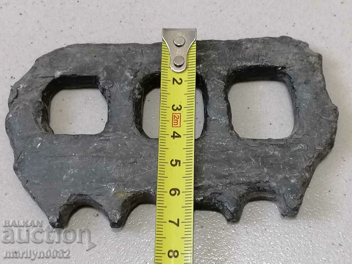 Un vechi box de plumb pentru lupta corp la corp - 7