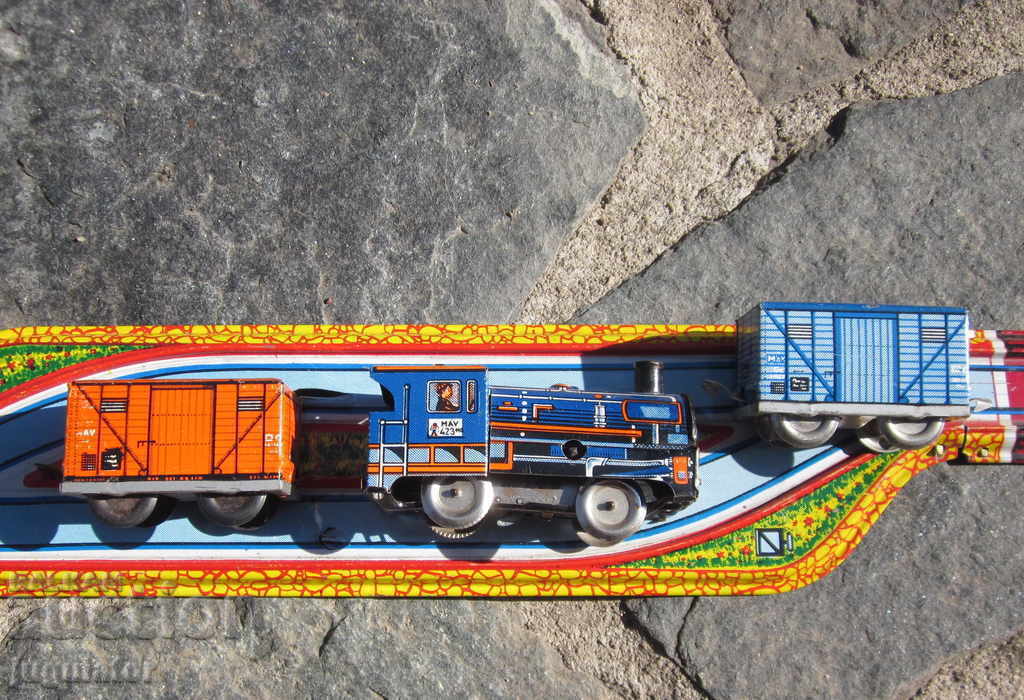 Delivery of from the soc old mechanical metal sheet toy train Delivery of from the soc old mechanical metal sheet toy train