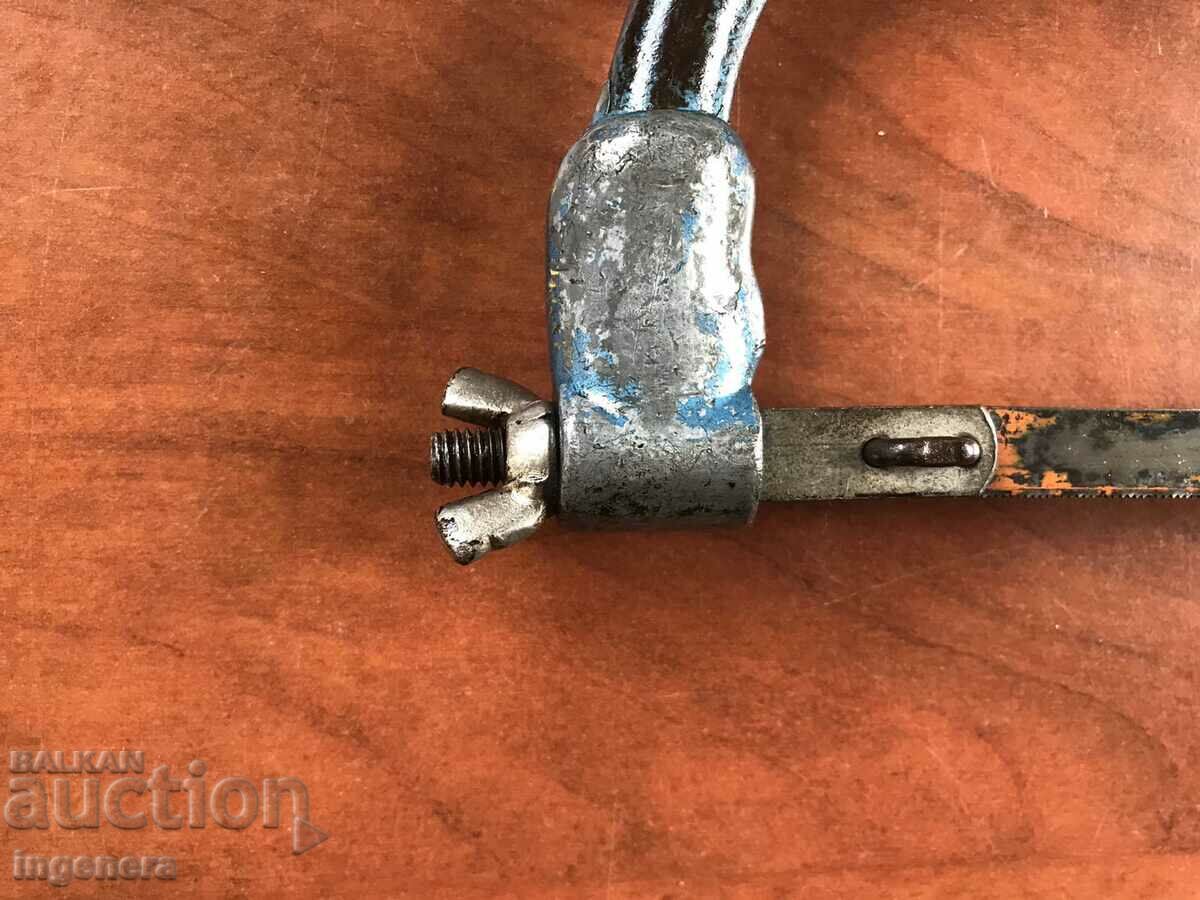 Auction  SAW TOOL STABLE METAL BOW IMPORT