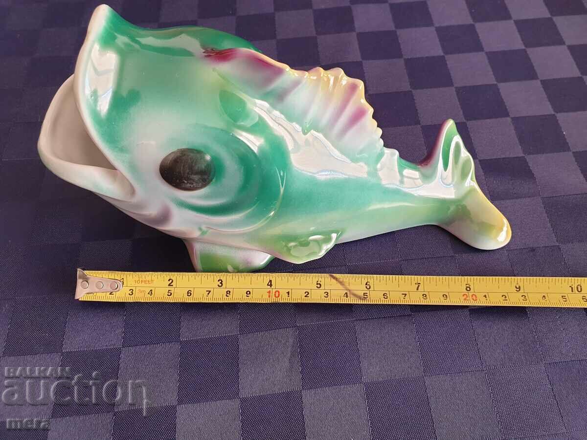 Large porcelain figure of Isis fish - 5 Large porcelain figure of Isis fish - 5