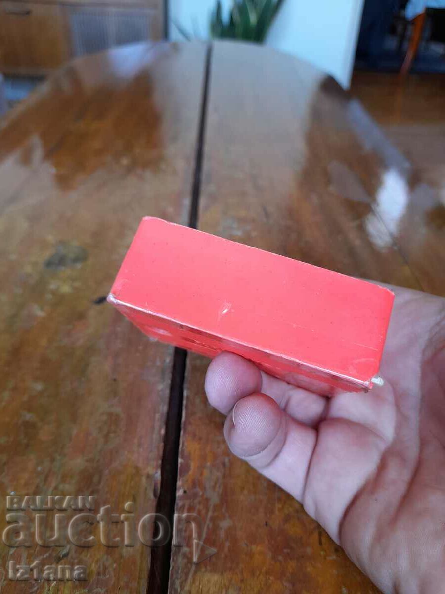 Livrarea Diascop vechi, televizor mic