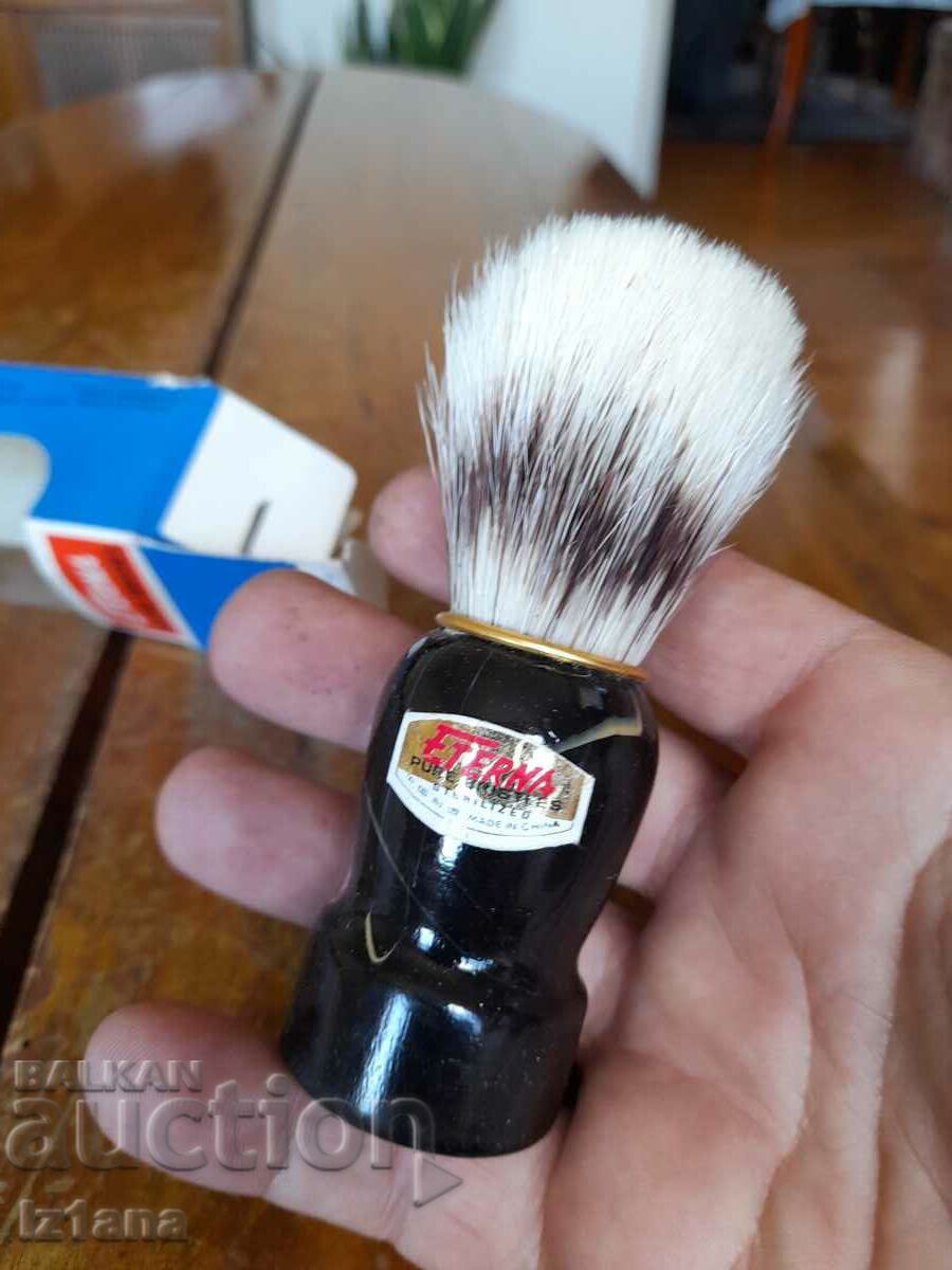 Παράδοση Παλιά πινέλο ξυρίσματος