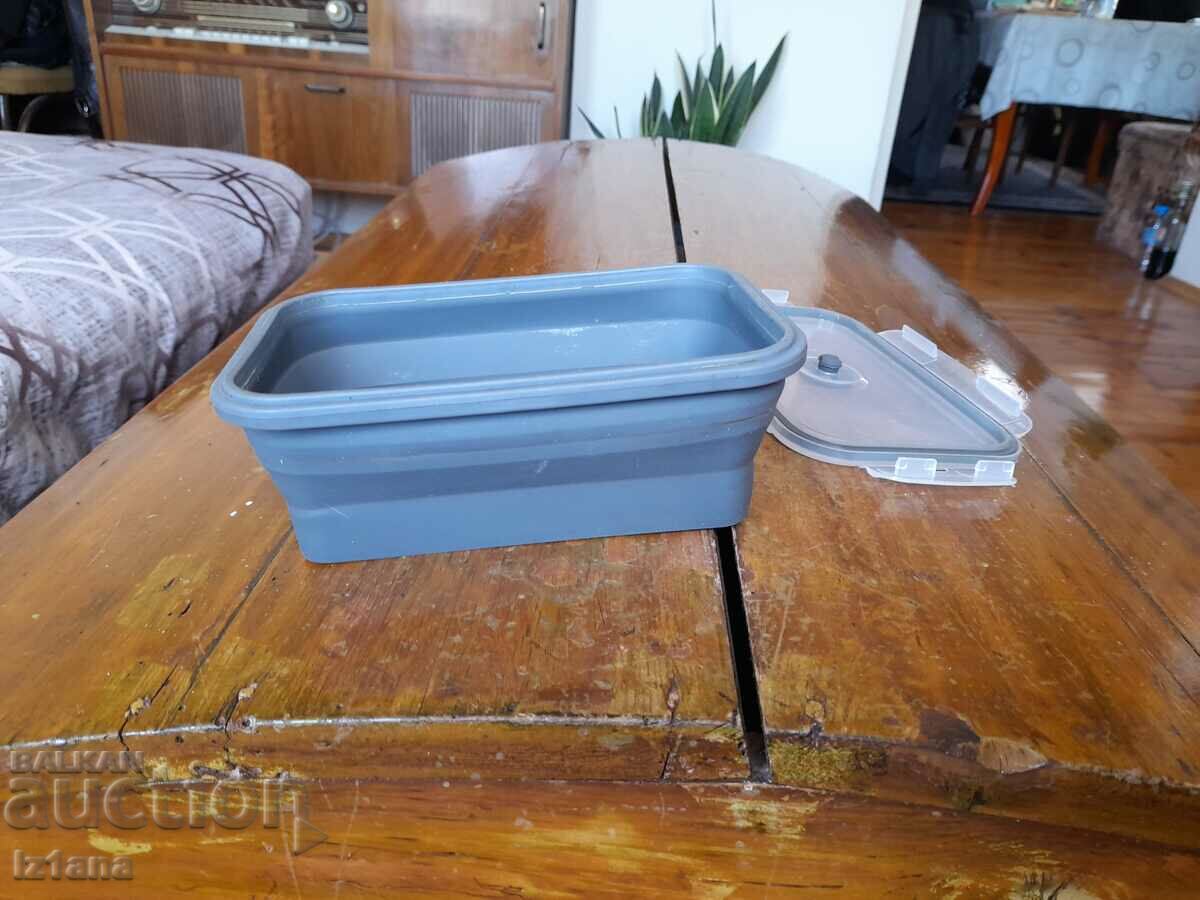 Auction Old food box Auction Old food box